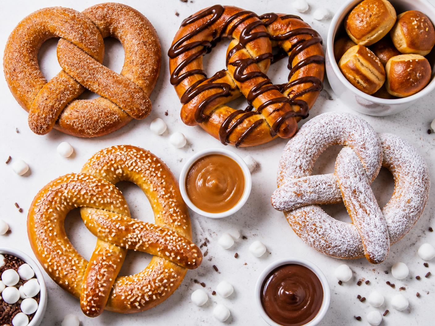 Assorted fresh pretzels with chocolate and dulce de leche dips